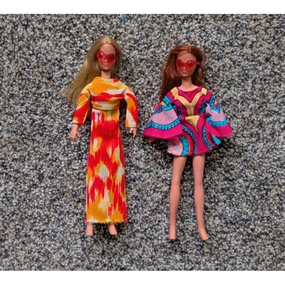 Vintage 1970 Mattel Rock Flowers Dolls Lot of 2 - Heather & Iris w/ Glasses